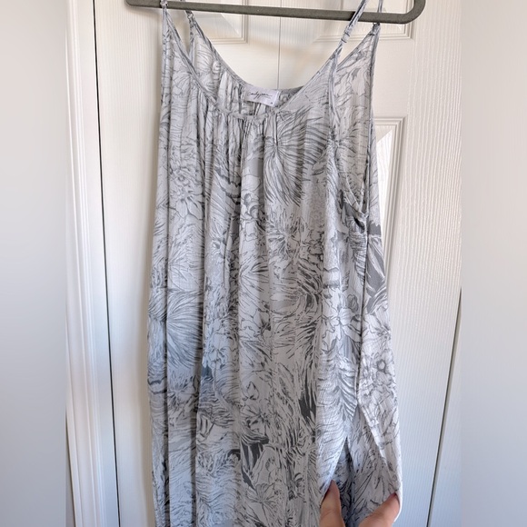 CJLA “Brynlee” Cami Midi Dress - Picture 5 of 7